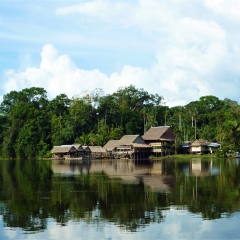 The lakeside lodges of Marasha