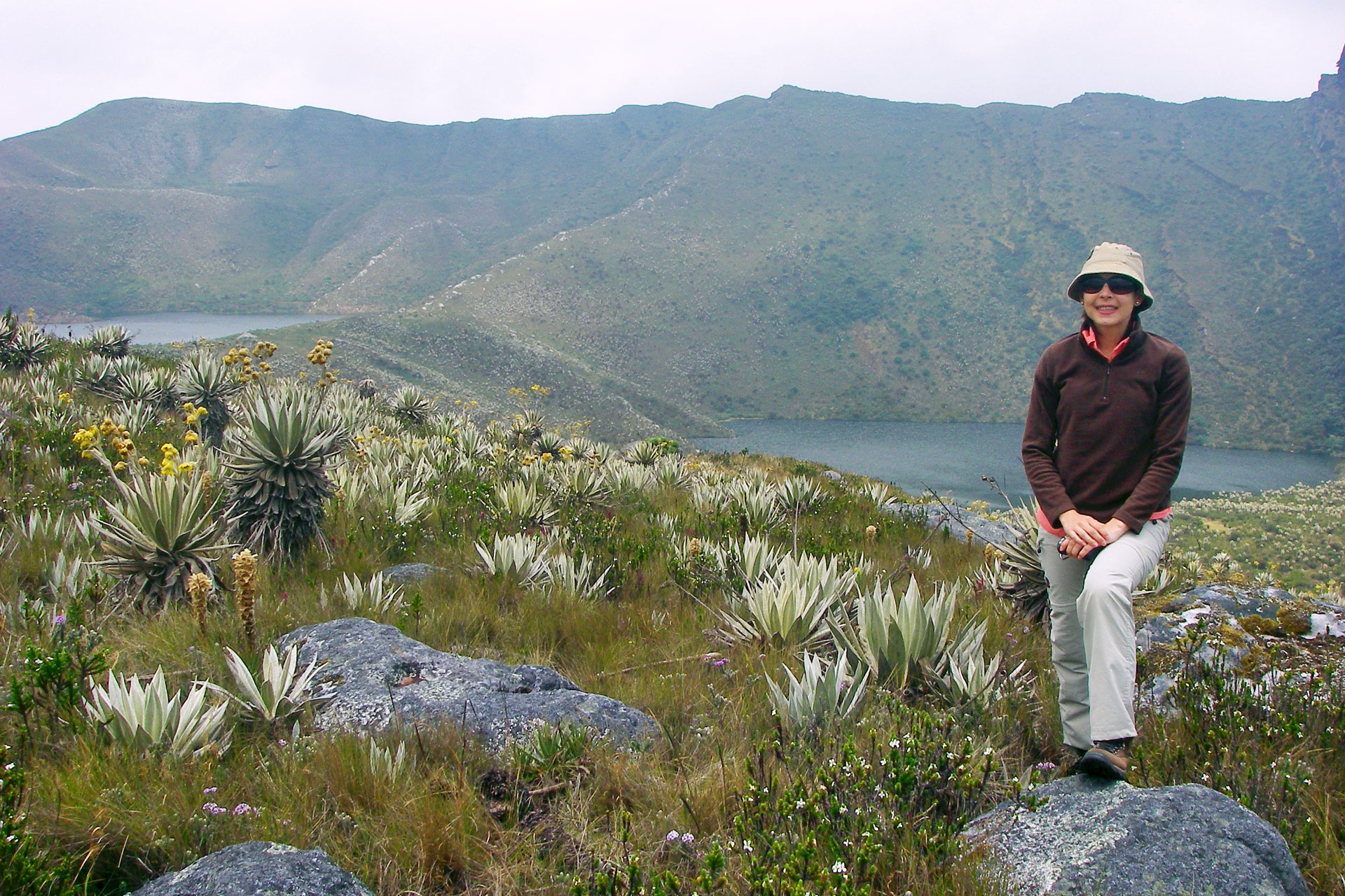 Siecha Lakes day hike