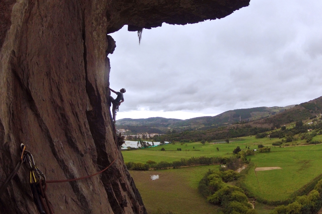 Rock climbing in Suesca